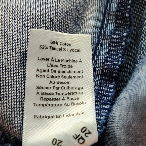 Talbots Women's Denim Lightweight Boat Anchor Button Size 10 Petite Pants - Picture 8 of 11